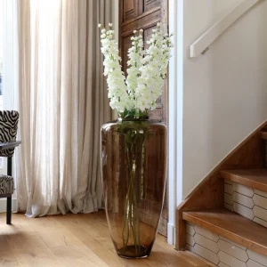 Kongo Taupe vaas – Grote bruine designvaas van glas Ø35xH70 cm