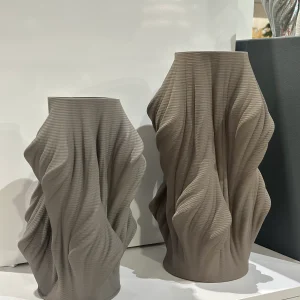 Bloemenvaas twist taupe