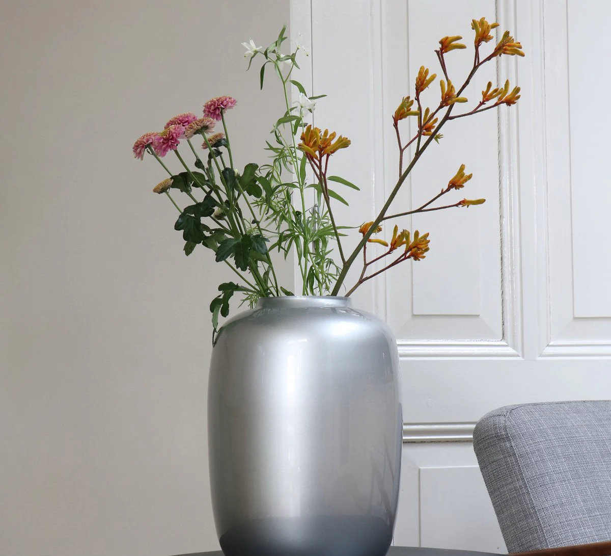 Artic Silver vaas – Mondgeblazen zilveren designvaas van glas - Afbeelding 4