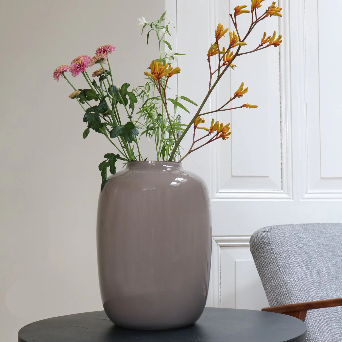 Artic Earth vaas – Mondgeblazen glas in aardetinten - Afbeelding 4