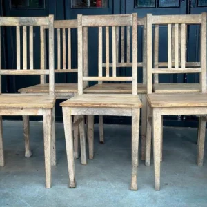 Oude Franse eetkamerstoelen