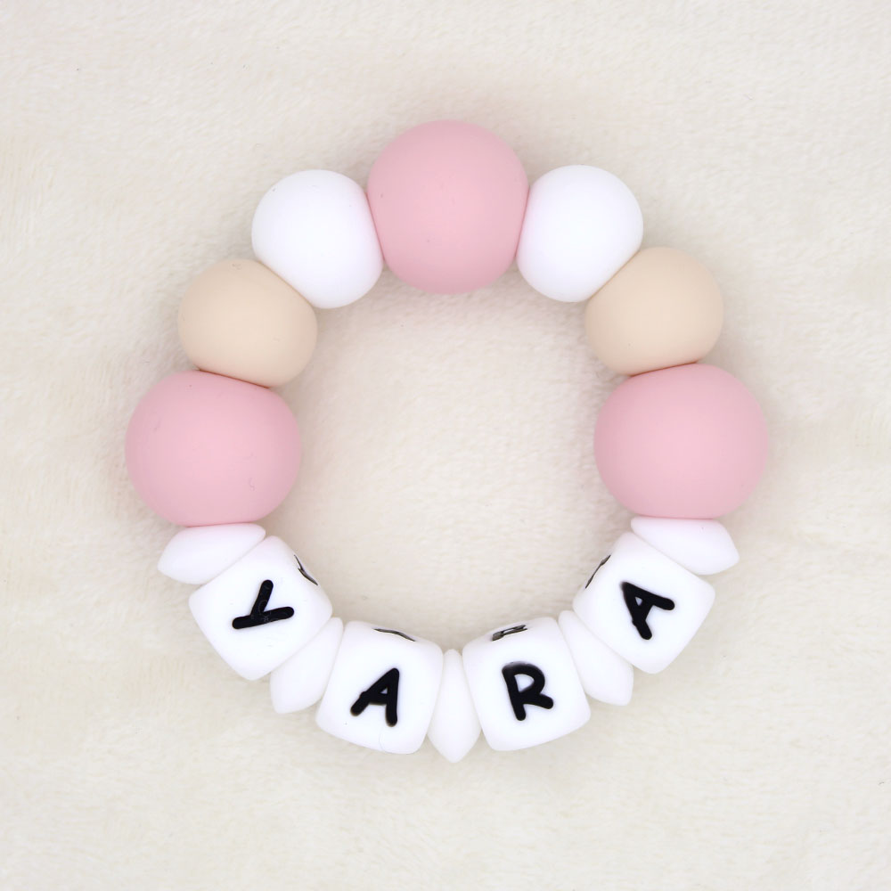 Bijtring met naam | Yara | Zachtroze, Crème, Wit - Afbeelding 2