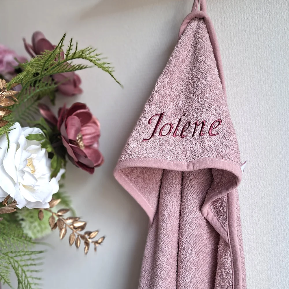 Badcape met naam | Oudroze - Afbeelding 3