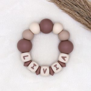 BIJTRING met naam | Livia | Crème, Havermout, Hazelnoot