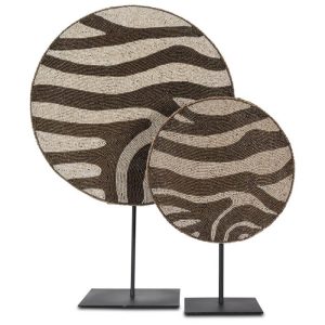 Karelen Ornament op Voet – Natuurlijke Zebra Elegantie