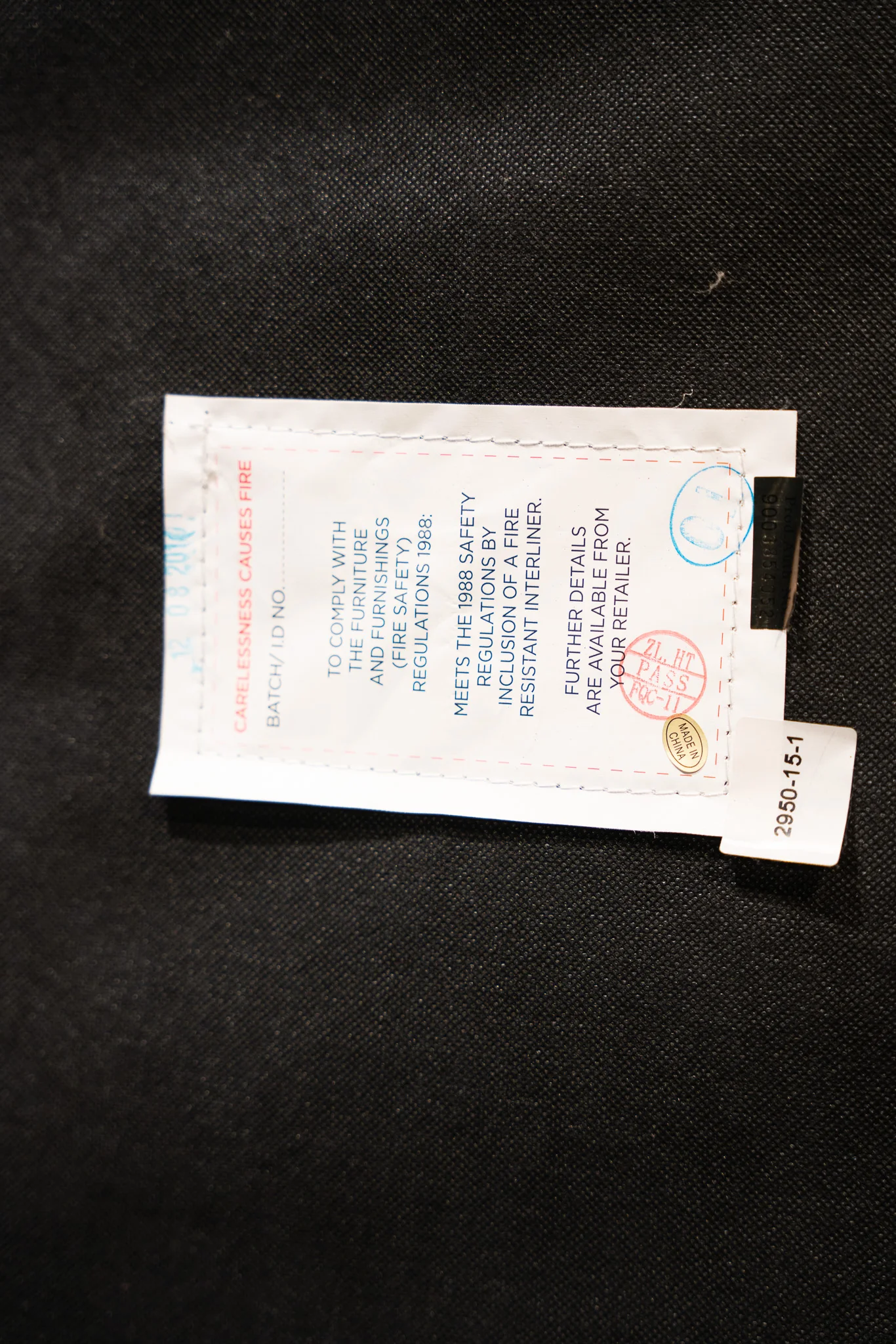 Nieuwe Velvet Fauteuil Orgineel Timothy Oulton Gelabeld - Afbeelding 6