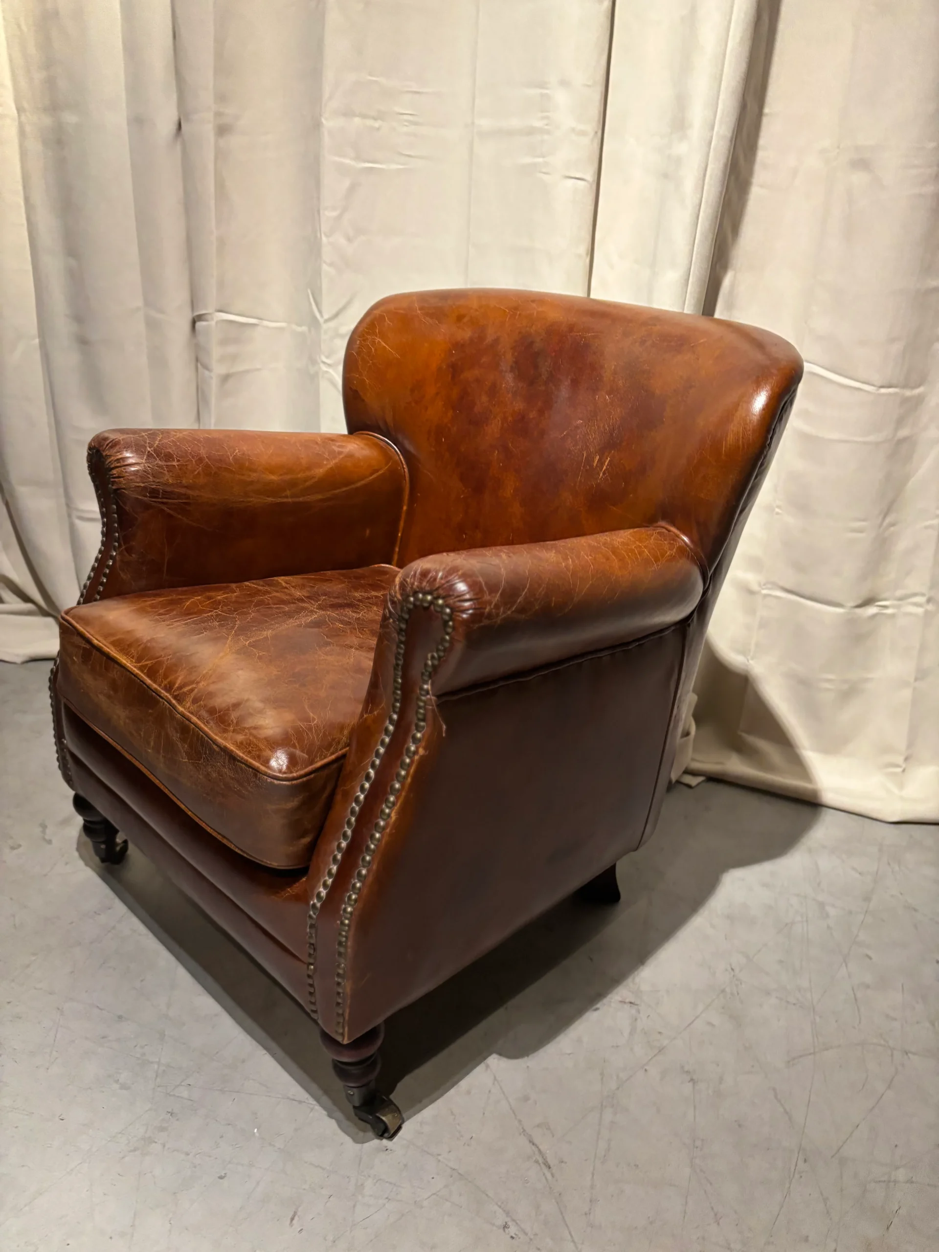 Runderleren fauteuil Klein model Craquelé - Afbeelding 4