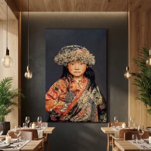 Tibetan Child Blue – Geweven Wandkleed Zonder Lijst