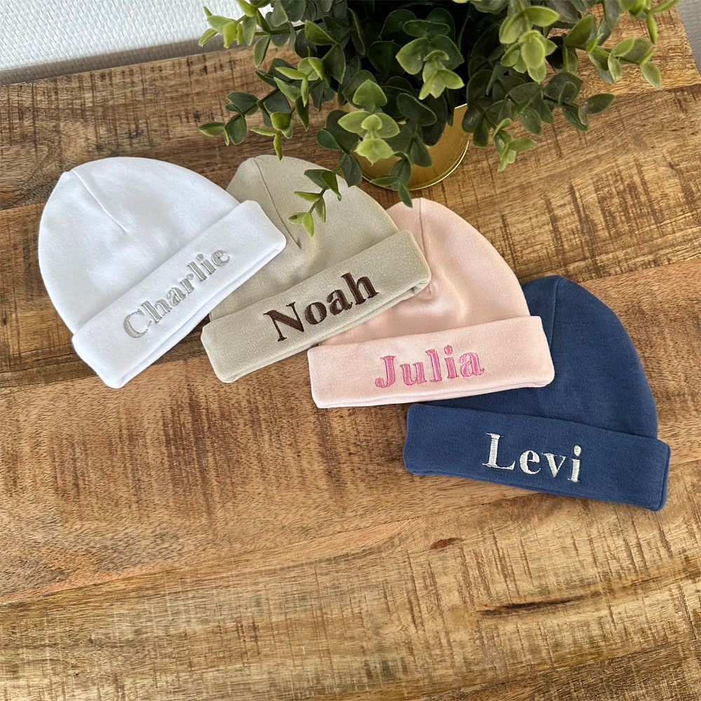 Mutsje met naam | White - Afbeelding 3