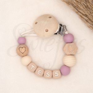 SPEENKOORD met naam | Tess | Hart, Oudroze, Crème, Hout