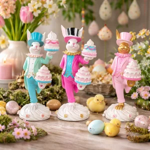 Paashaas Beeld met Taart – Luxe Pastel Paasdecoratie