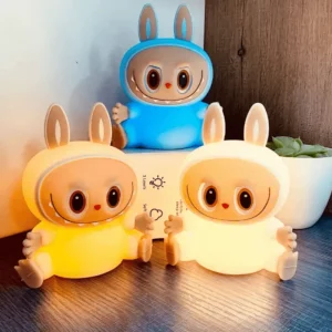 LabubuLampje™ | Licht voor wie de nacht nog spannend vindt