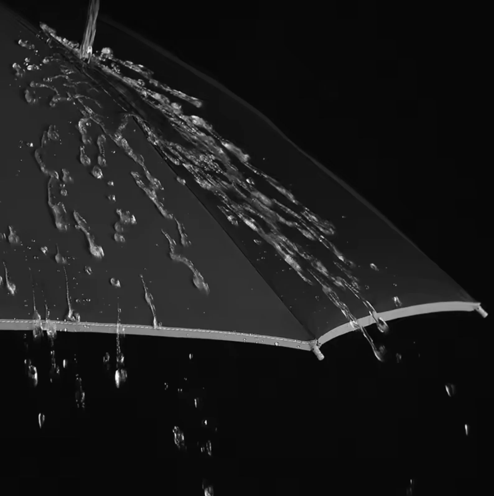 ReflectaRain™ | Automatische reflecterende regenparaplu - Afbeelding 4